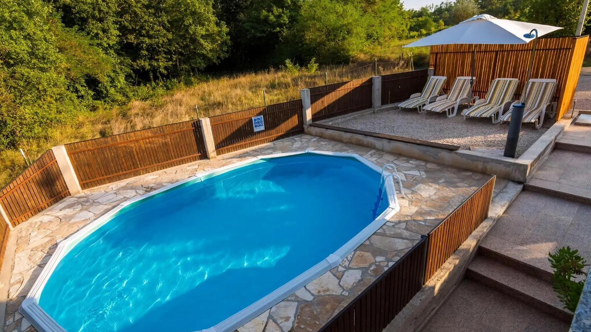 Ferienhaus Davorka In Ruzici Mit Grossem Garten